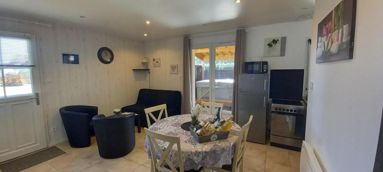 Entre Loire Et Cher "Le Sologn'Eau" Gite & Spa Privatif Tour-en-Sologne Bagian luar foto